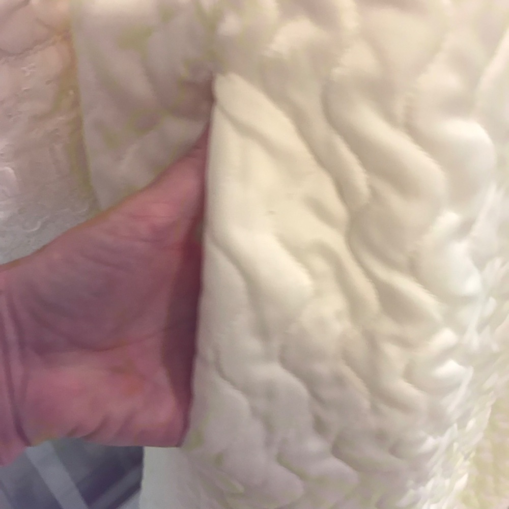 Vintage Christian Dior Quilted Ivory Floral Lace … - image 5